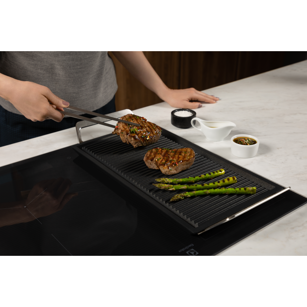 Electrolux - Plancha grill - E9HL33